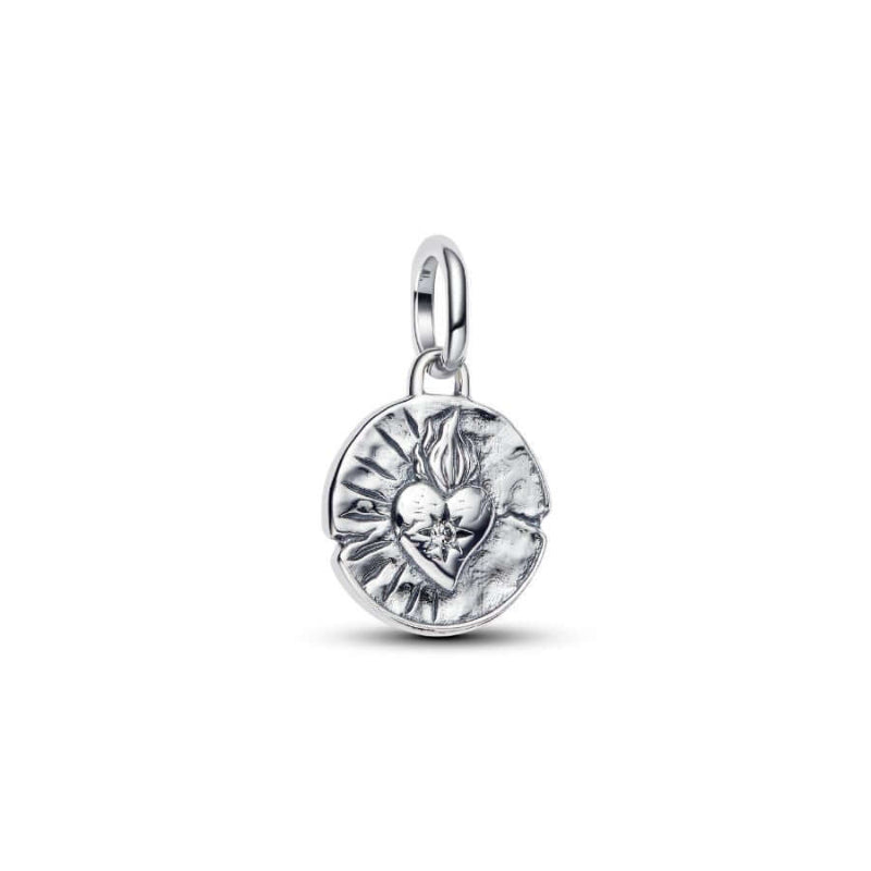 Pandora Medallion Heart Charm Hela 793975C01
