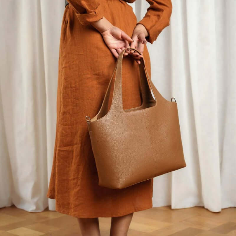 Aarni Aava Tote-Laukku
