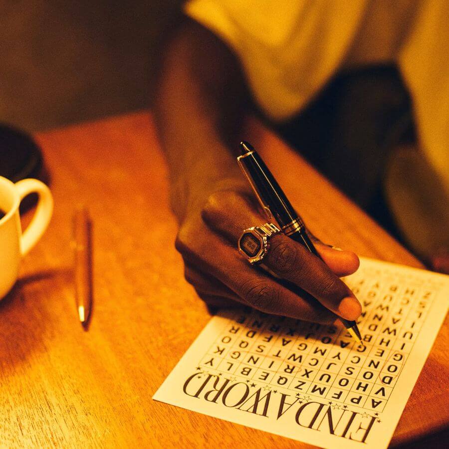 Casio Timeless Sormuskello CRW-001G-9ER