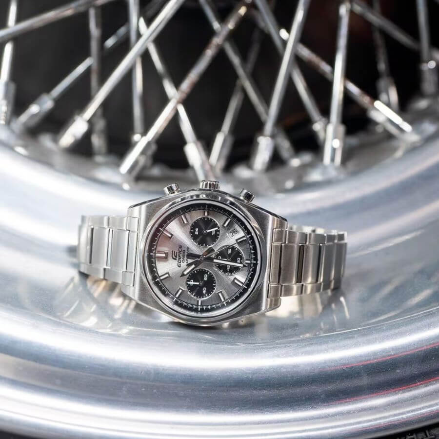 Casio Edifice Chronograph EFB-730L-7AVUEF
