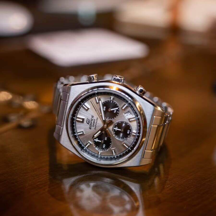 Casio Edifice Chronograph EFB-730L-7AVUEF