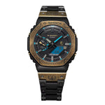Casio G-Shock League of Legends GM-B2100LL-1AER Limited Edition kello mustalla hihnalla ja epookkihenkisellä muotoilulla.