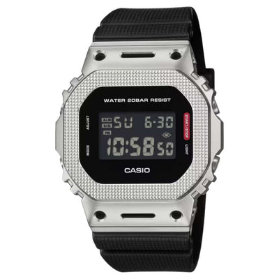 Casio G-Shock Rannekello GM-5600M-1ER