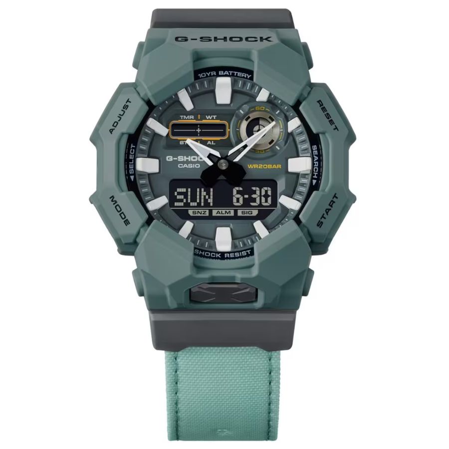Casio G-Shock Rannekello GA-010CE-2AER