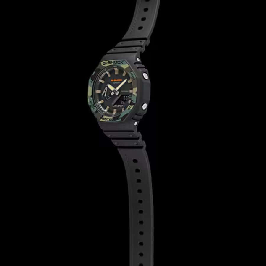 Casio G-Shock Rannekello GA-2100SU-1AER