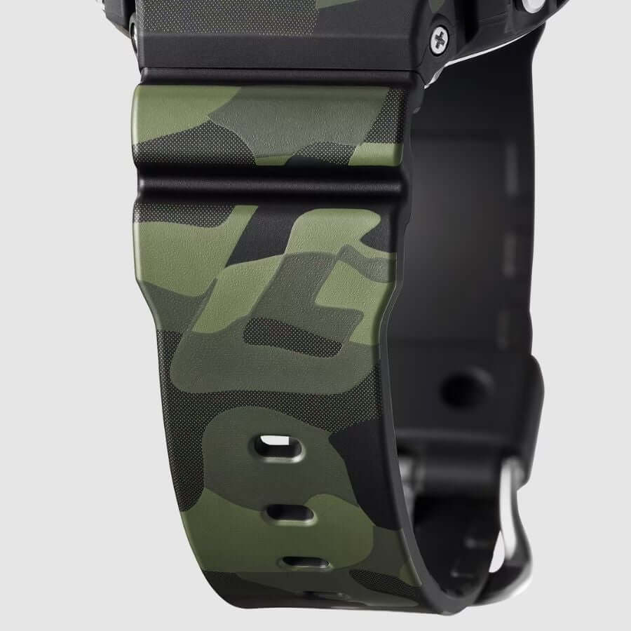 Casio G-Shock Rannekello GA-700CMG-3A