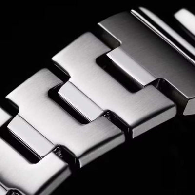 Casio G-Shock Rannekello GM-2110D-3A1ER