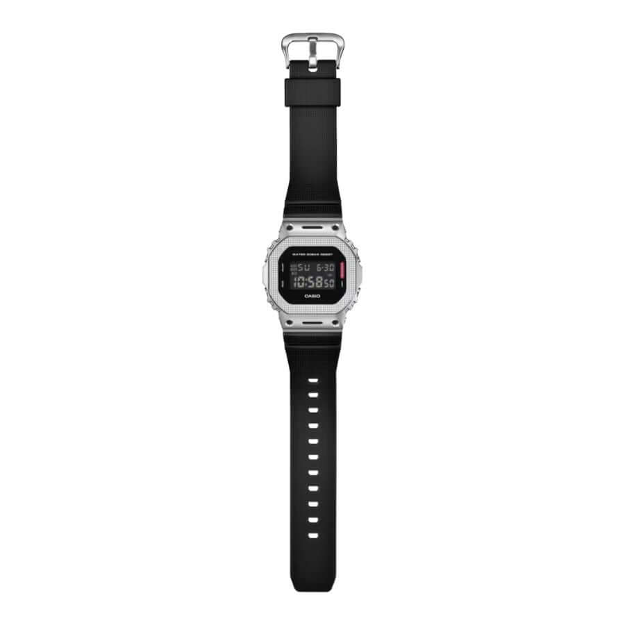 Casio G-Shock Rannekello GM-5600M-1ER