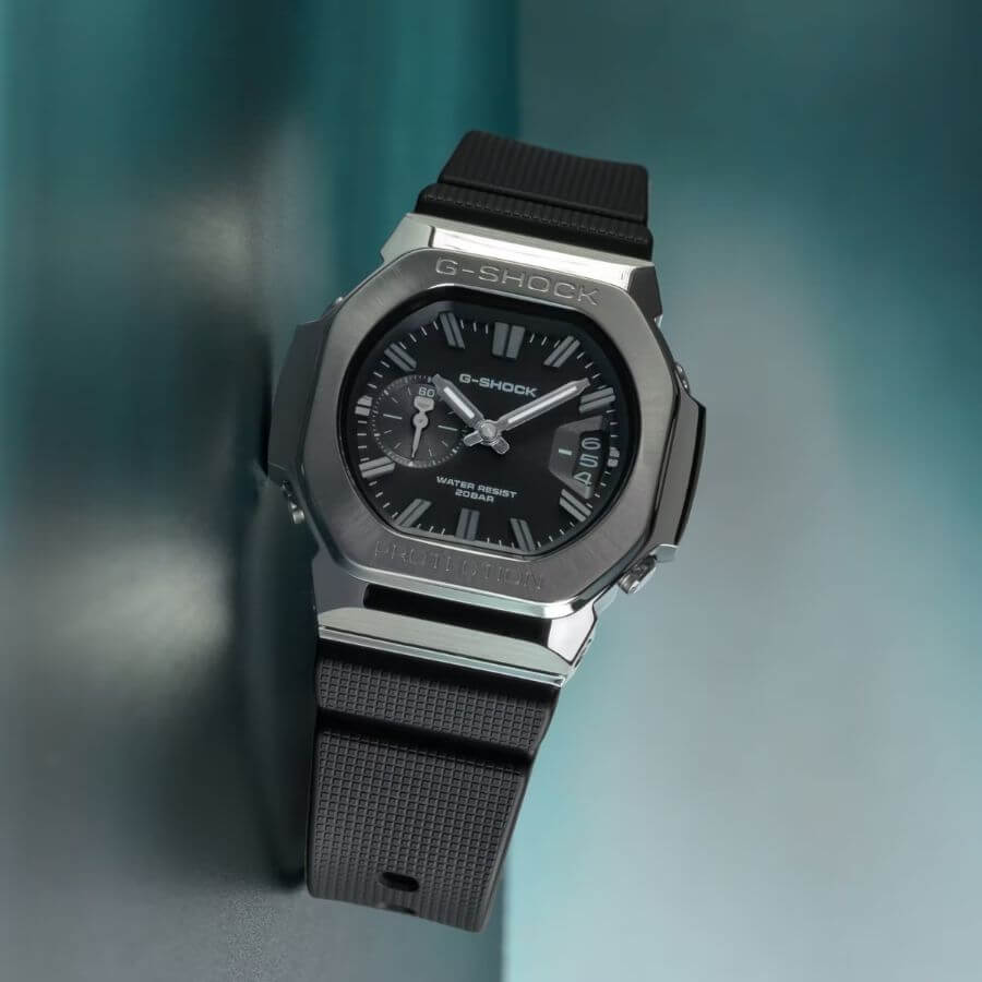 Casio G-Shock G-Steel 2500 Rannekello GMC-2500-1AER