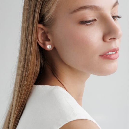 Gaura Pearls Ellen helmikorvakorut EFB08-N L
