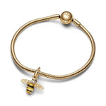 Pandora Sparkling Bee Charm 762672C01