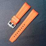 Karu Deluxe Curved Oranssi Kellon Ranneke