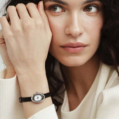 Mockberg Belle Oval Leather Rannekello mb1413