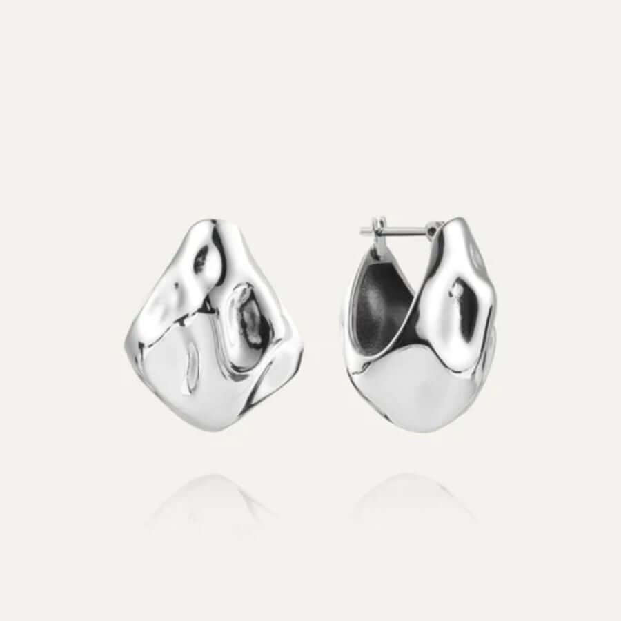 Mockberg Wavy Bold Drop Korvarenkaat MB0172