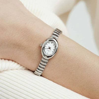 Mockberg Belle Oval Petite Rannekello MB1417