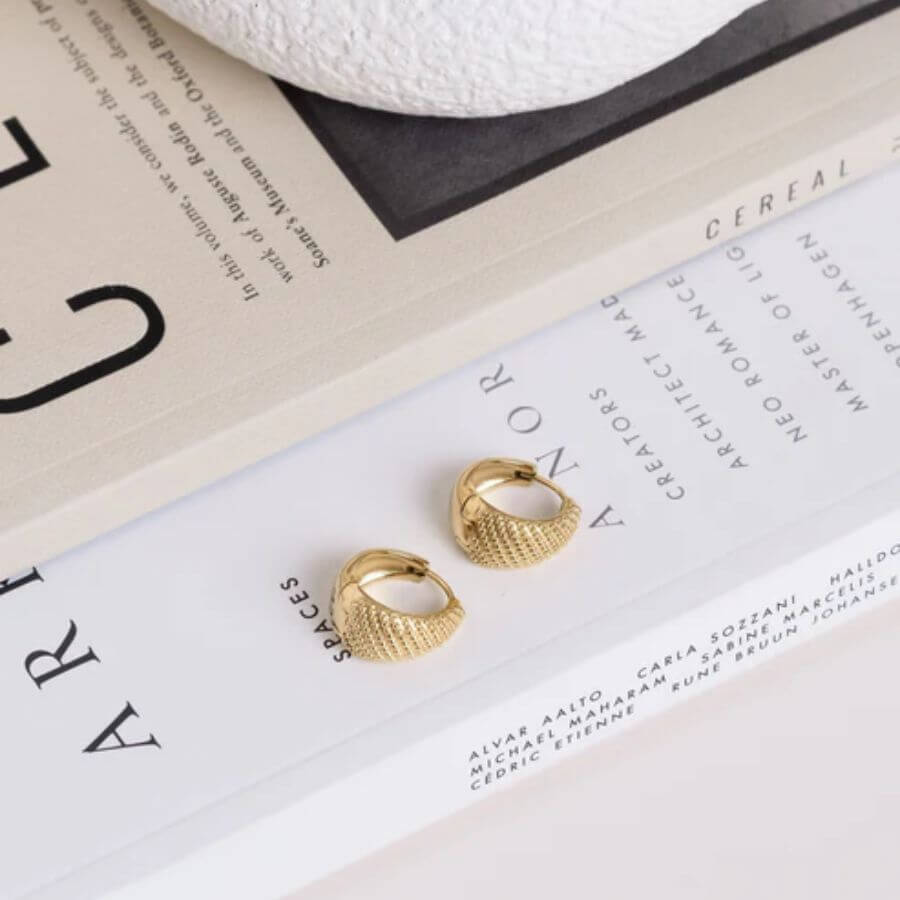 Mockberg Honey Medium Korvarenkaat MO149