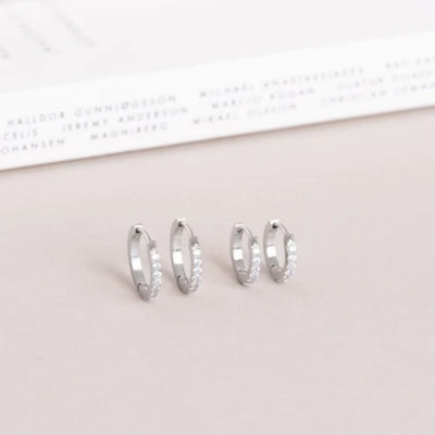 Mockberg Shiny Medium Korvarenkaat MO294