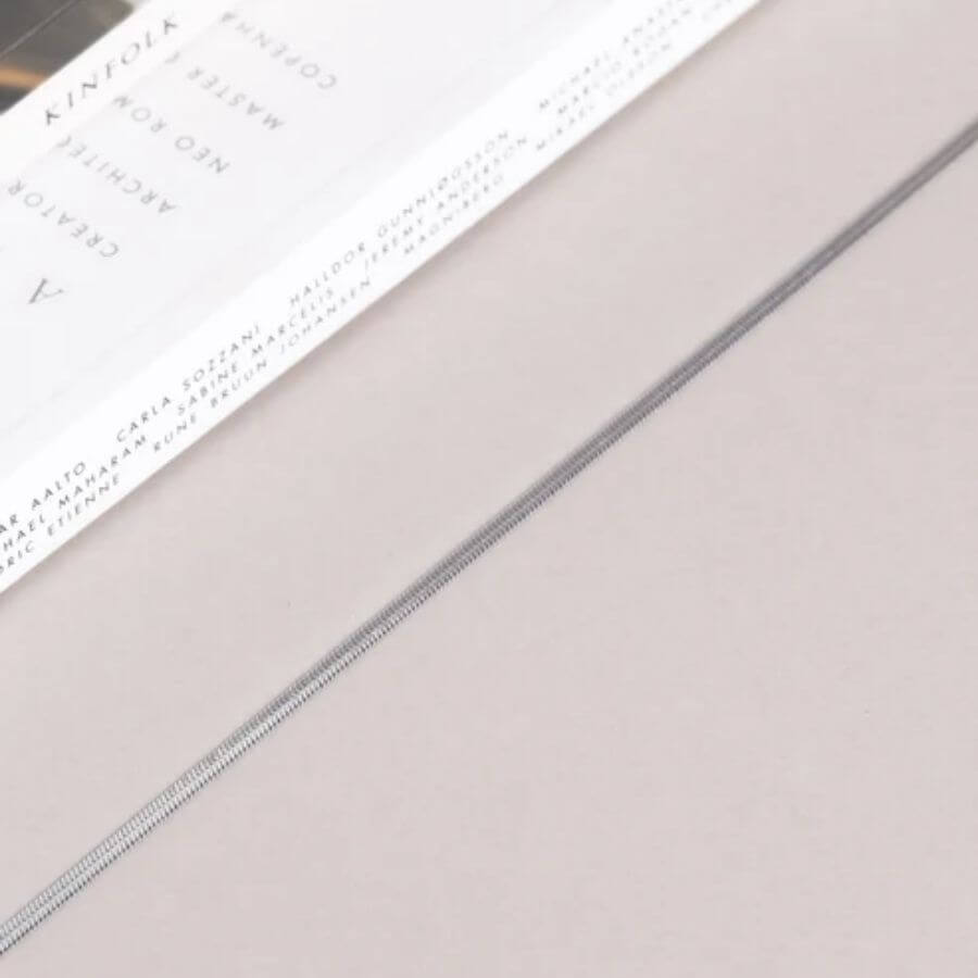 Mockberg Thin Snake Kaulakoru MO427