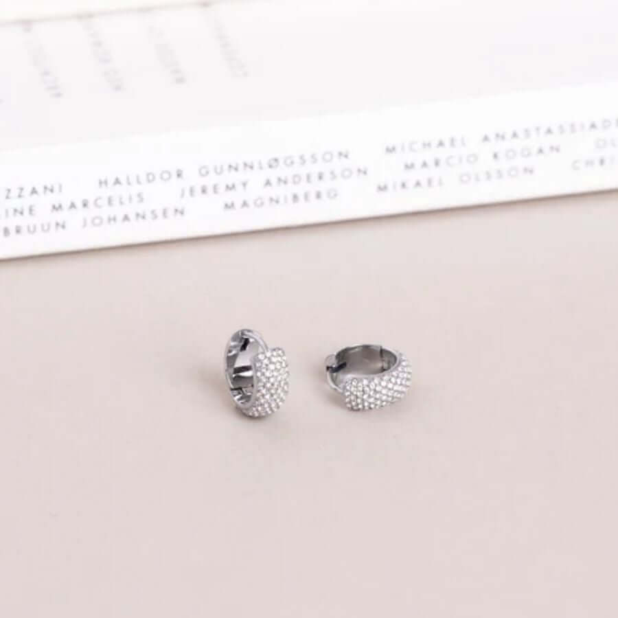 Mockberg Amour Small Korvarenkaat MO689