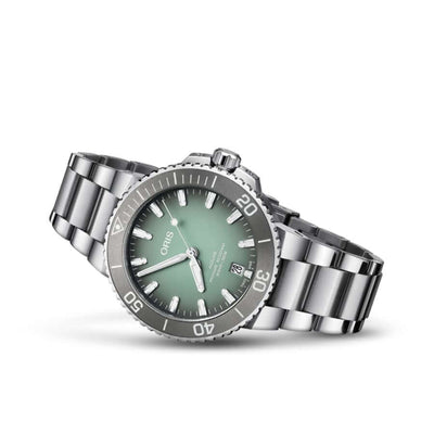 Oris Aquis Date 01 733 7732 4137-07 8 21 05PEB