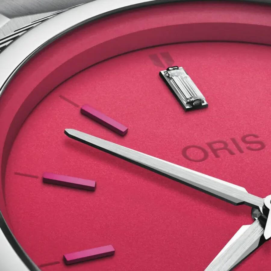 Oris Propilot x Miss Piggy 01-531-7796-4158-1