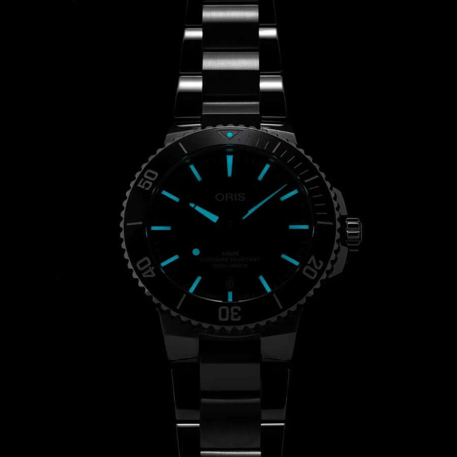 Oris Aquis Date Rannekello 01-733-7787-4135-2