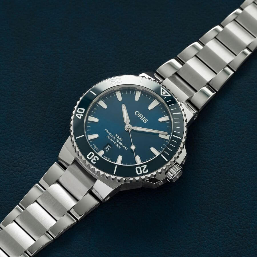 Oris Aquis Date Rannekello 01-733-7787-4135-2