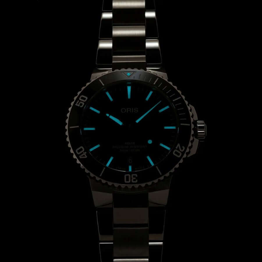 Oris Aquis Date Rannekello 01 733 7787 4157-07 8 22 04PEB