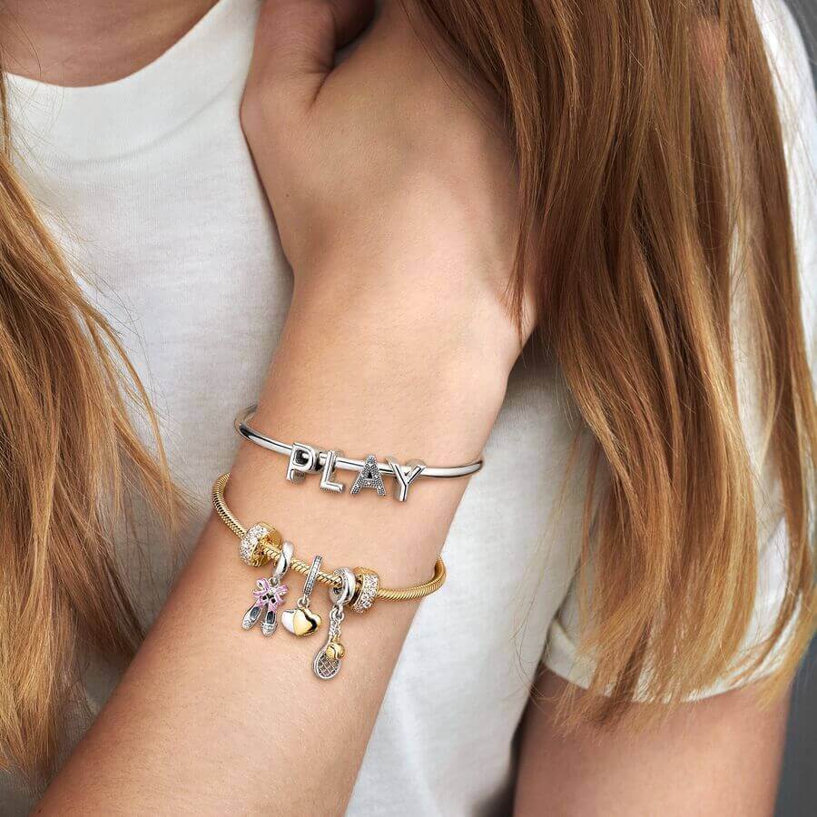 Pandora Kirjain A Charm Hela 797455