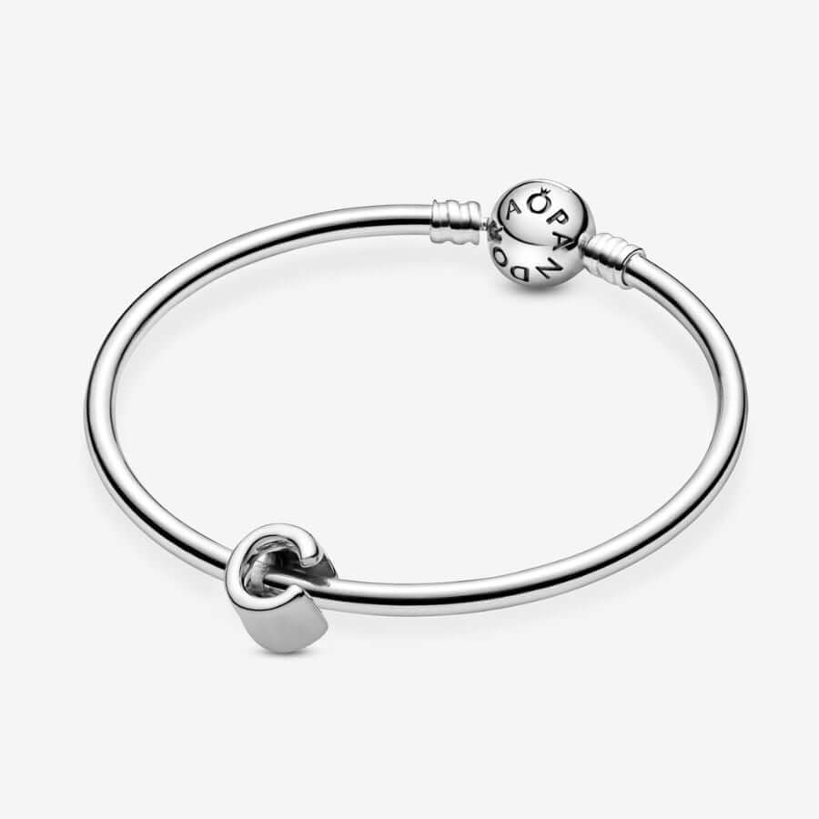 Pandora Kirjain C Charm Hela 797457