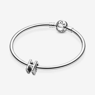 Pandora Kirjain H Charm Hela 797462