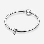 Pandora Kirjain T Charm Hela 797474