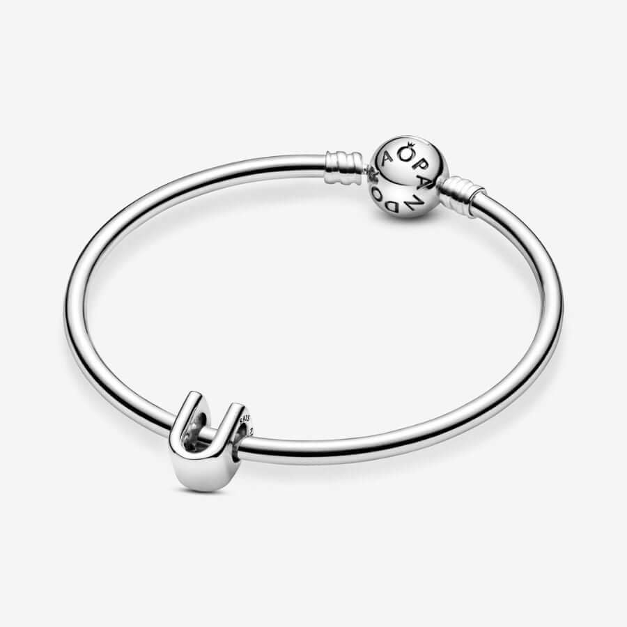 Pandora Kirjain U Charm Hela 797475
