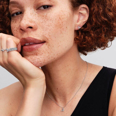 Pandora Kirkas Perhonen Kaulakoru 394266C01-45