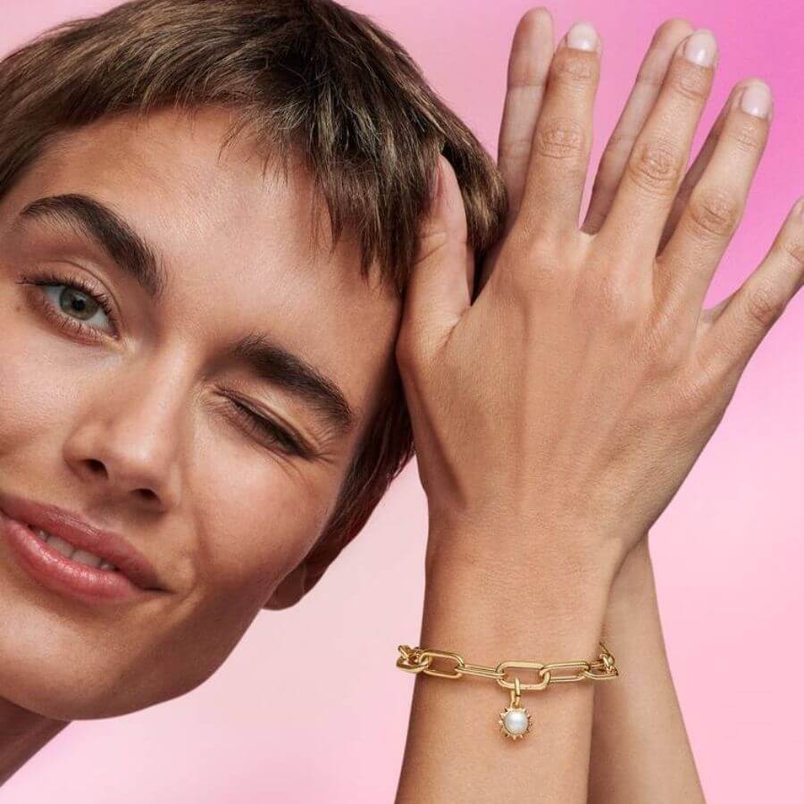 Pandora ME Mini Helmi Aurinko Charm Hela 763035C01