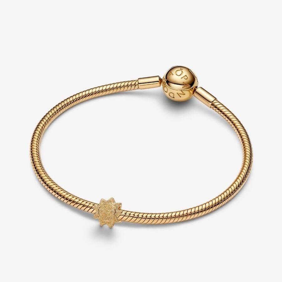 Pandora Aurinko Mini Charm Hela 764052C00