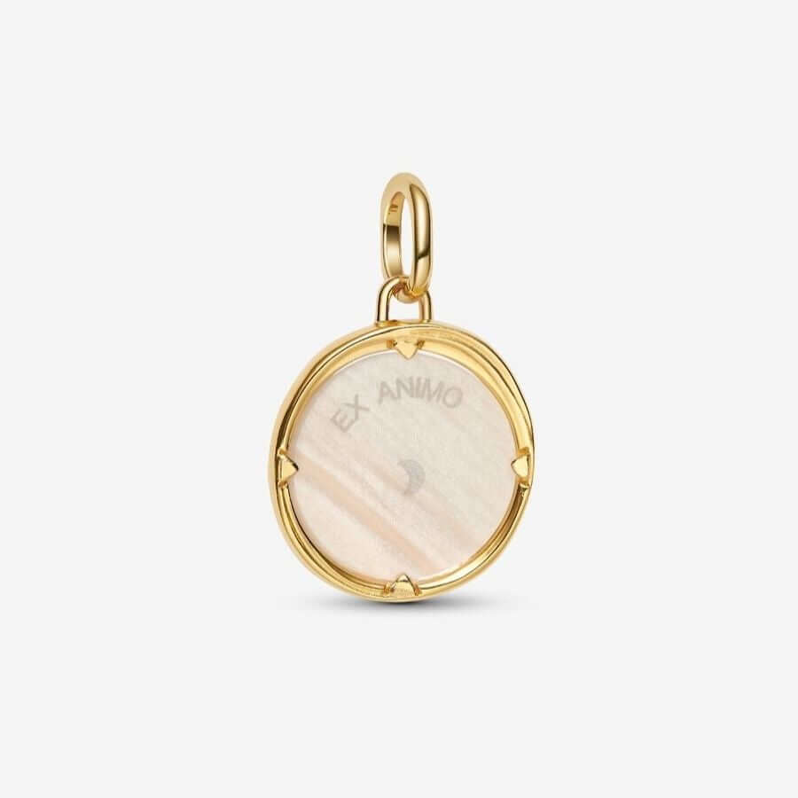 Pandora Pegasus Medallion Charm Hela 764090C01