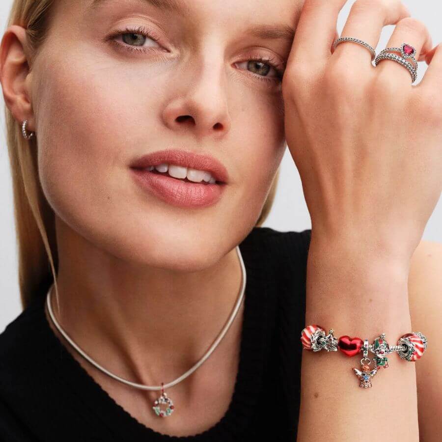 Pandora Joulukuusi Charm Hela 764248C01