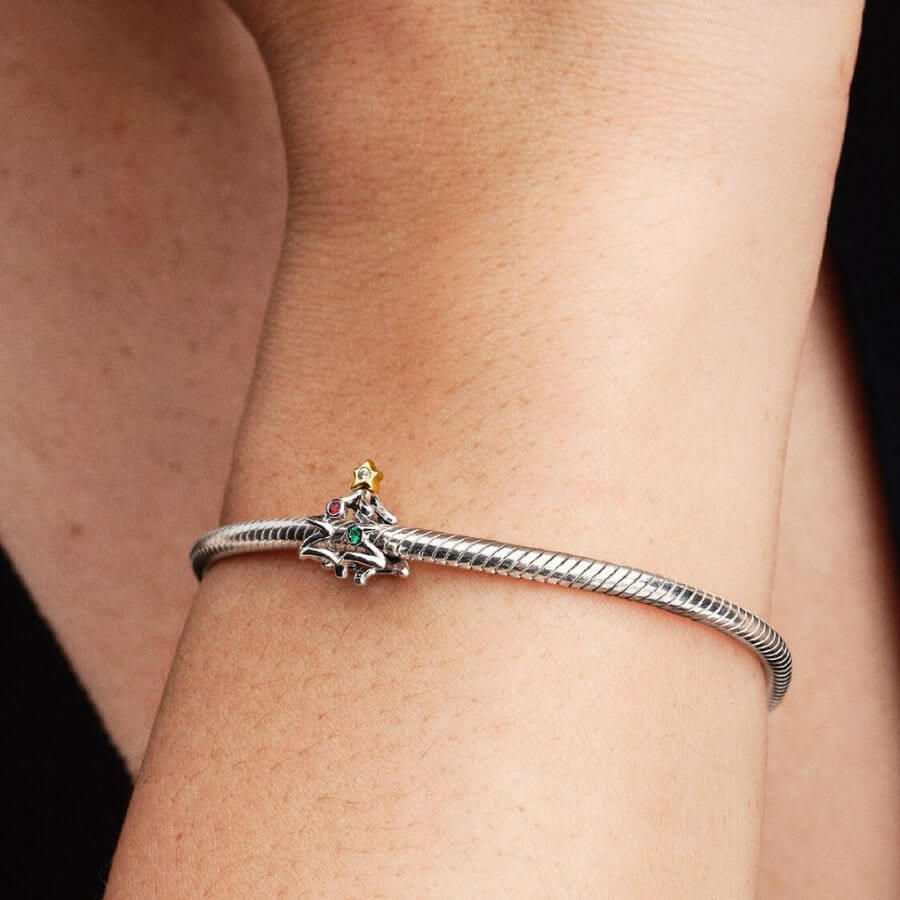 Pandora Joulukuusi Charm Hela 764248C01