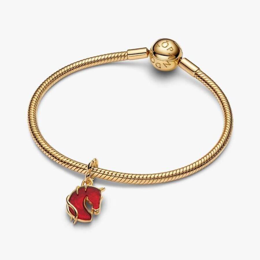 Pandora Punainen Hevonen Charm Hela 764431C01