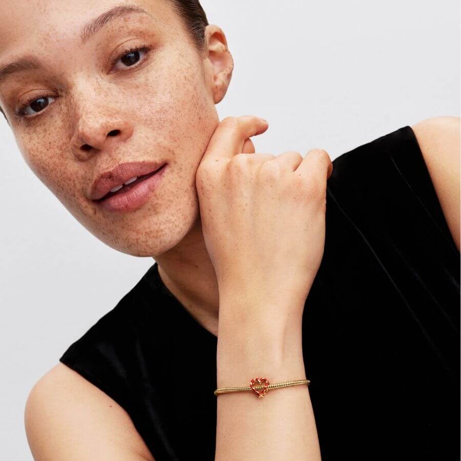 Pandora Karkkikeppikuvioinen Sydän Charm Hela 765063C01