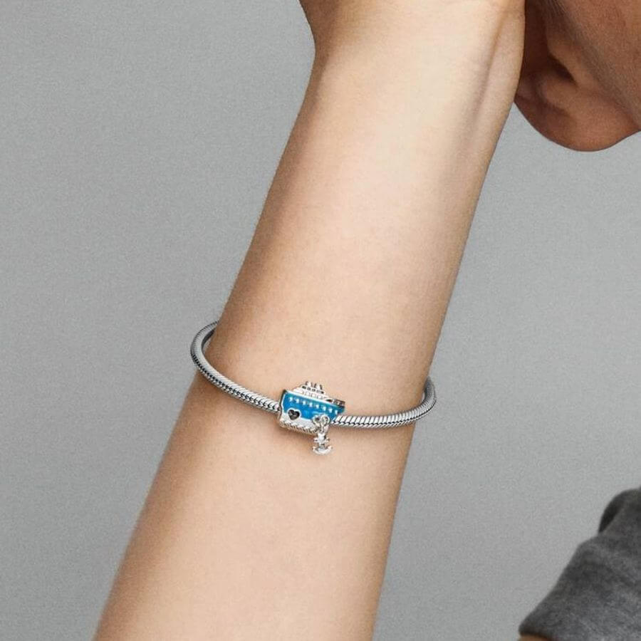 Pandora Risteilijä Charm Hela 792198C01