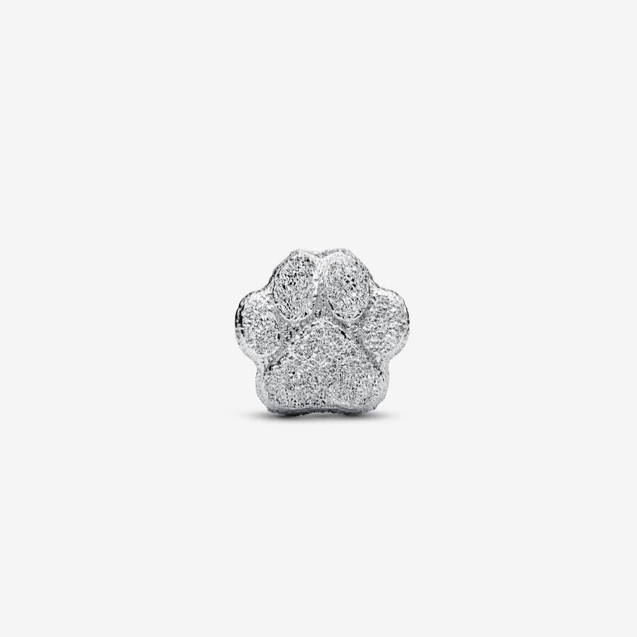 Pandora Teksturoitu Tassu Mini Charm Hela 794043C00