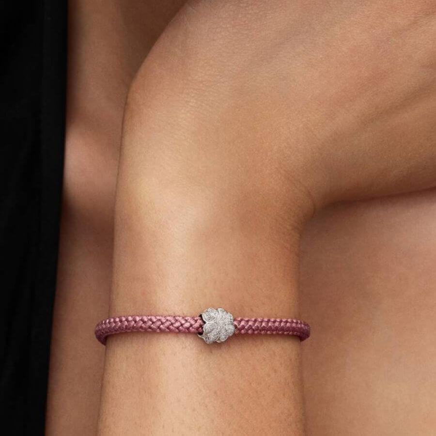 Pandora Mini Apila Charm Hela 794047C00