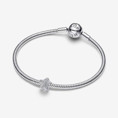 Pandora Teksturoitu Tähti Mini Charm Hela 794050C00