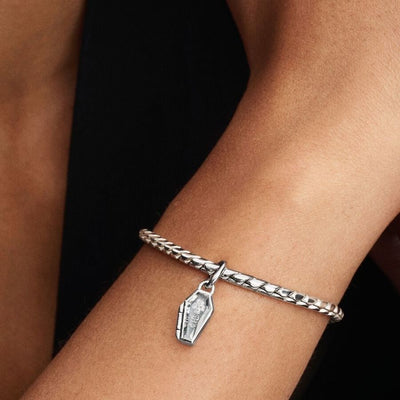 Pandora Hohtava Arkku Charm Hela 794058C01