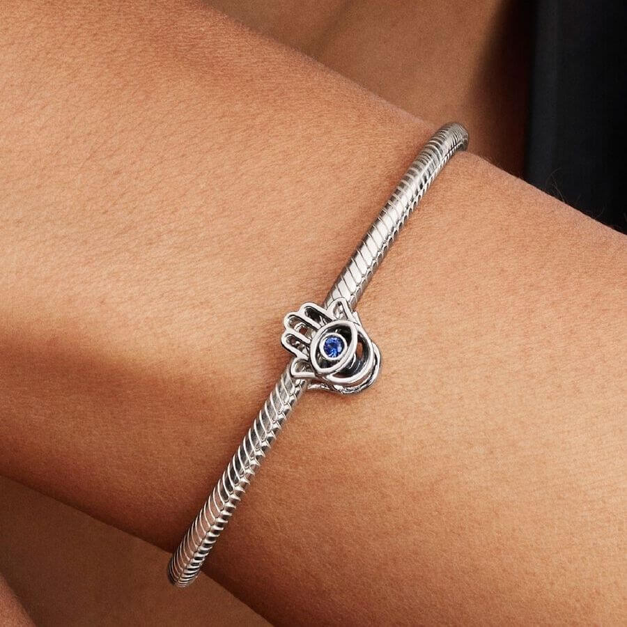 Pandora Hamsa Hand Charm Hela 794062C01