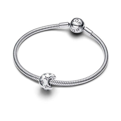 Pandora Puolikuu Zirkoneilla Charm Hela 794254C01