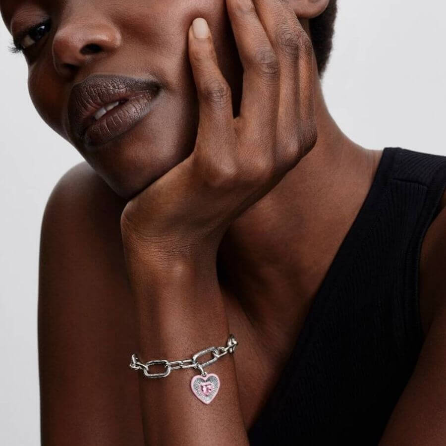 Pandora Sydän Medaljonki Charm Hela 794409C01