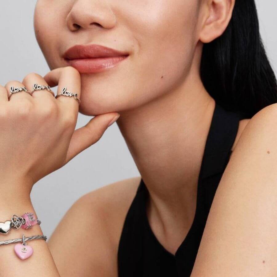 Pandora Sydän Riippulukko Charm Hela 794424C01